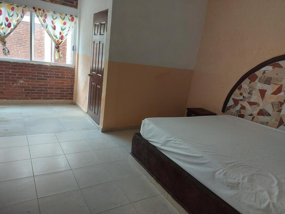 Auto Hotel Jardines De Amatitlan Cuernavaca Dış mekan fotoğraf